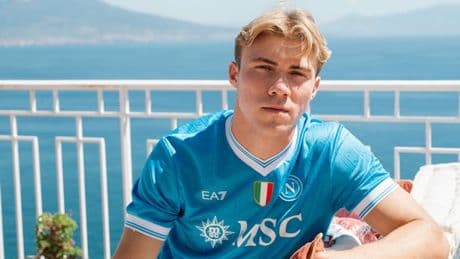 Rasmus Hojlund uses first words as a Napoli player to explain how Man Utd changed him