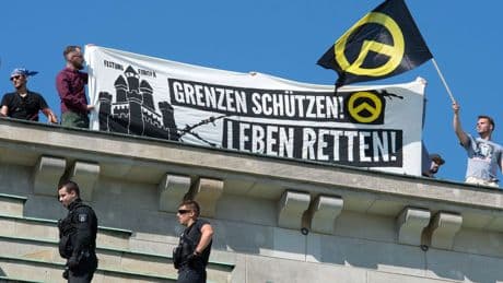 Extremismus: Wie Rechtsextreme nach Schülern fischen