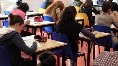 Le plus jeune candidat a 8 ans : voici les chiffres du bac 2025