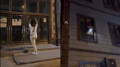 Caminin kapısını taşla kıran genç kadın, mahalleyi ayağa kaldırdı