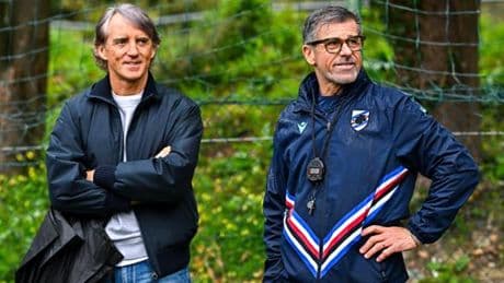 Sampdoria, Roberto Mancini a Bogliasco per l’allenamento: prove di 3-4-2-1