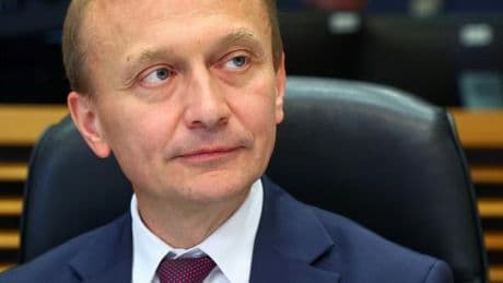En direct, guerre en Ukraine : l’UE propose un fonds de 100 milliards d’euros au profit de Kiev pour 2028-2034