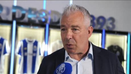 Muere Jorge Costa, directivo y exjugador del Oporto, tras sufrir un ataque al corazón en la ciudad deportiva