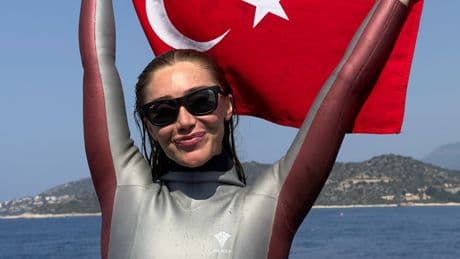 Şahika Ercümen'den 4 günde 4 altın madalya!