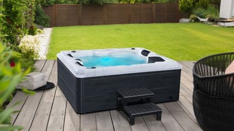 Artsauna Outdoor Whirlpool Oasis: Luxus im eigenen Garten