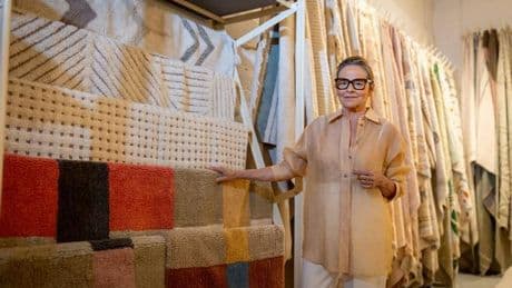 Lorena Canals, la primera marca que fabricó alfombras lavables abrirá su primera tienda en el centro de Barcelona este otoño