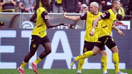 Borussia Dortmund evinde kazandı ve Şampiyonlar Ligi biletini kaptı