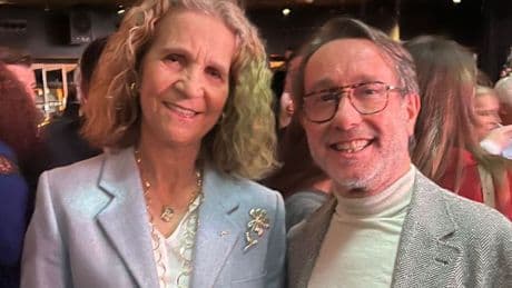 La infanta Elena en Valencia con un grupo de amigos