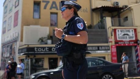 Police municipale : François-Noël Buffet annonce un projet de loi pour « accroître les compétences » des agents sous la responsabilité des maires