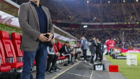 Mit Stadt und Partnern: Welche Zukunftsweichen Allofs bei Fortuna jetzt stellen will