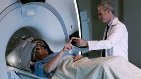El pionero grupo hospitalario español que quiere hacer historia derrotando a la enfermedad de Parkinson