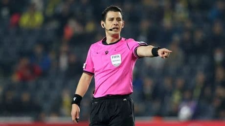Yeni sezon öncesi büyük kriz! Halil Umut Meler için büyük tehlike: FIFA kokartlı hakem için son şans
