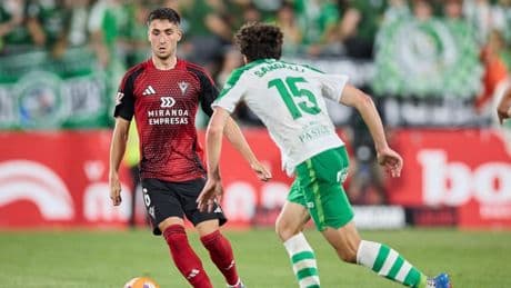 Gorrotxategi le ganó la batalla a Karrikaburu y peleará por ascender a Primera División