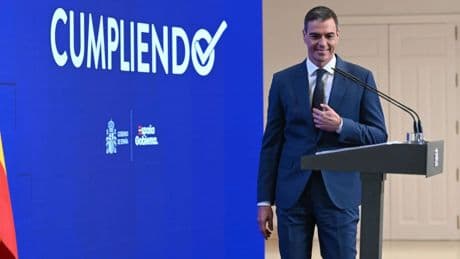 Sánchez defenderá este lunes que se han cumplido &quot;el 45% de los objetivos de la legislatura&quot; y el PP pide convocar elecciones