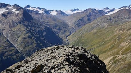 100 Meter in den Tod gestürzt – Deutscher Wanderer verunglückt in Österreich
