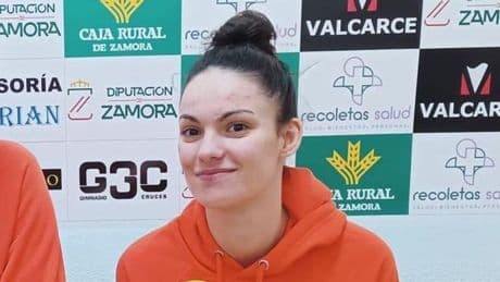 Estel Puiggros ficha por el Unicaja Mijas