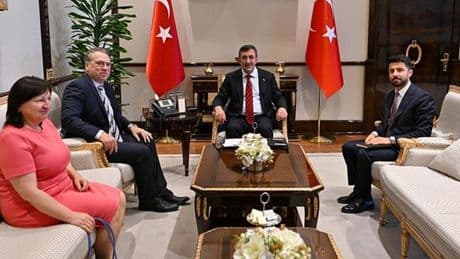 Cumhurbaşkanı Yardımcısı Yılmaz, AB Türkiye Delegasyonu Başkanı Ossowski ile bir araya geldi