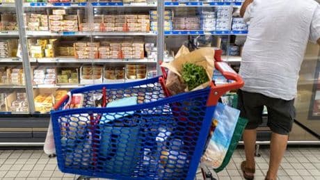 Guerre commerciale, consommation atone, investissements en berne : la croissance française patine