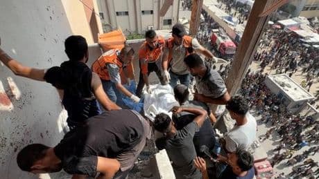 Gaza : des frappes israéliennes sur l’hôpital Nasser font au moins 20 morts, dont cinq journalistes et un secouriste