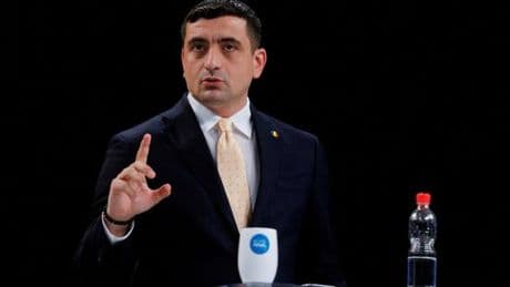 Roumanie : qui est George Simion, leader d’extrême droite et favori de la présidentielle ?