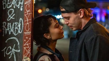 Notre critique de Pris au piège, Caught stealing: Darren Aronofsky malmène Austin Butler
