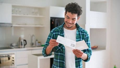Households urged to act now to save hundreds of pounds on water bills