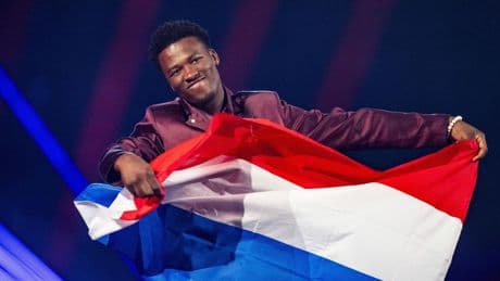 Claude gaat songfestivalfinale zorgeloos tegemoet: ’Heel gek, ik heb eigenlijk geen spanningen nu’