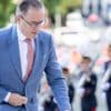 Wat staat er écht in het zomerakkoord? ‘Zeker de inperking van de ambtenarenpensioenen is eerder een ideologische keuze’