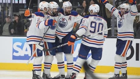 Oilers rally for NHL-record 5th straight time, beat Golden Knights 4-2 in 2nd-round playoff opener