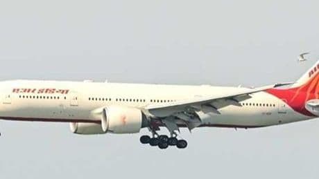 Hong Kong'dan Hindistan'a giden Air India uçağı, teknik arıza nedeniyle geri döndü