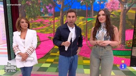 Más de 130 profesionales históricos de RTVE firman un comunicado contra 'La familia de la tele'