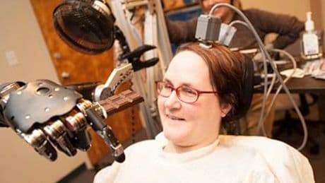 Restituire il tatto a chi è paralizzato: c’è una speranza
