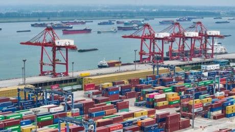Guerre commerciale : la grande fébrilité du fret maritime international