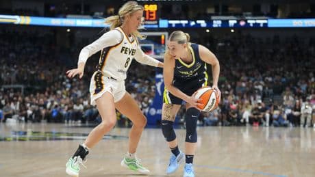 Paige Bueckers responds to Sophie Cunningham’s officiating criticisms