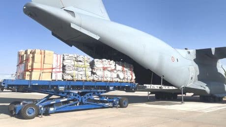 Türkiye'den Afganistan'a "deprem" yardımı