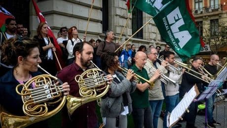 La directiva de la BOS acude a la jurisdicción social ante la huelga de los músicos que tacha de «ilegal y abusiva»