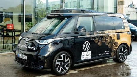 Jetzt startet Volkswagen seinen Angriff auf Amerikas Robotaxi-Dominanz