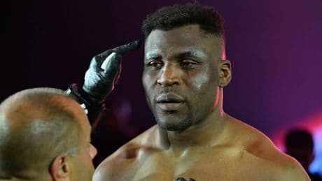 Schock für Francis Ngannou - MMA-Star in tödlichen Unfall mit Mädchen (17) verwickelt