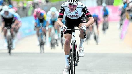 Golpe de autoridad de Ayuso en el Giro