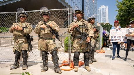 La alcaldesa de Los Ángeles levanta el toque de queda en el centro de la ciudad después de una semana en vigor