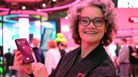 Technologie : „Mobiler KI-Einstieg für jedermann“ – Telekom greift Apple und Google mit KI-Smartphone für 149 Euro an
