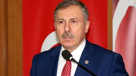 Selçuk Özdağ'dan tüm kabine üyelerine "sahte diploma" soru önergesi