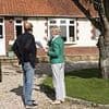 How much should I pay an estate agent?