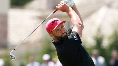 Las paradojas de Jon Rahm: firma el mejor recorrido de su carrera y se embolsa 18 millones de dólares, pero pierde otro 'playoff'