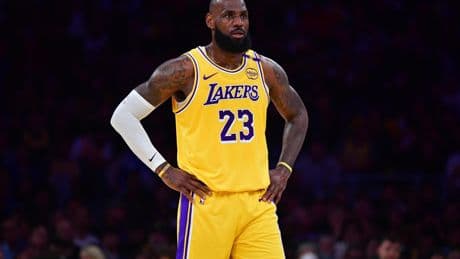 NBA: Doncic, LeBron, un nouveau pivot, les défis Lakers après une décevante élimination au 1er tour
