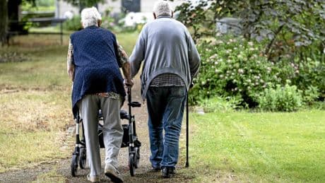 « Je suis kiné, et voici 7 choses à faire pour préserver votre masse musculaire après 60 ans »