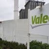 Automobile : "Une fermeture d'usine, c'est très dur", se désole la CGT à cinq jours de la fermeture de l’usine Valeo de La Suze-sur-Sarthe
