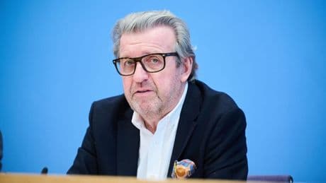 Gesamtmetall-Präsident Stefan Wolf vor Gericht: illegale Beschäftigung?