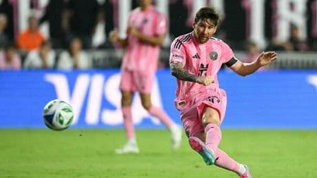 Messi compie 38 anni, dal Barcellona all'Argentina: i numeri e i record del numero 10