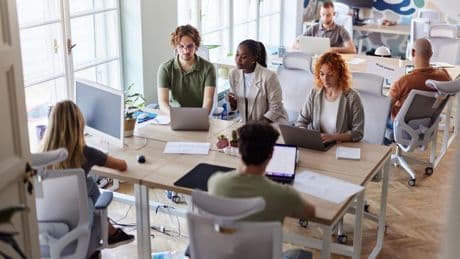 Use AI To Disrupt, Not Sell To Enterprises, Venture Capitalists Urge